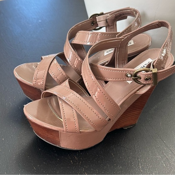 Steve Madden Wedges Taupe Size 7 - Picture 10 of 11